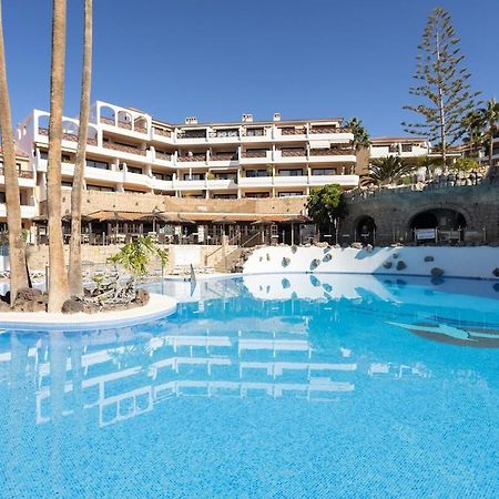 Green Oasis With Pool Access In Amarilla Golf San Miguel de Abona Bagian luar foto